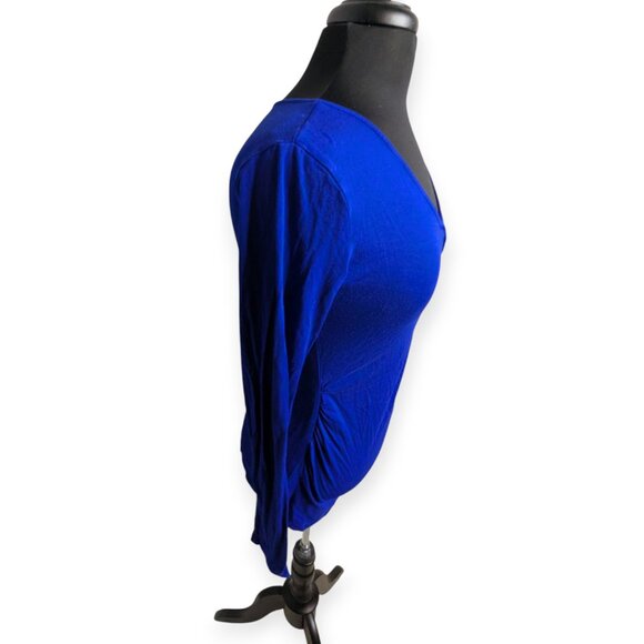 Cable & Gage Elegant Royal Blue Long Sleeve Knit V-Neck Top Size Small - Picture 6 of 14